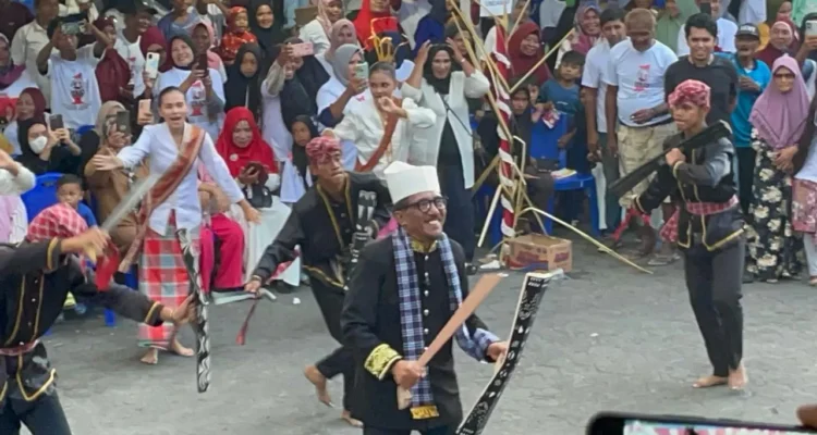 Gebyar Budaya Maluku Utara: Ribuan Warga Sambut Semangat Kebersamaan dan Warisan Leluhur
